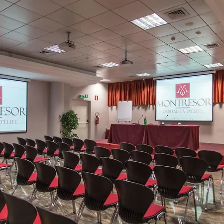 Hotel Montresor Tower