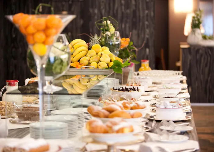 蒙特雷索大楼酒店 4* 布索伦戈