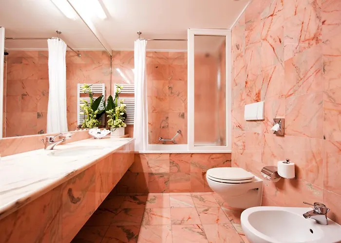 蒙特雷索大楼酒店 酒店 布索伦戈