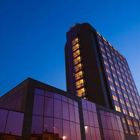 Montresor Tower 4* Bussolengo