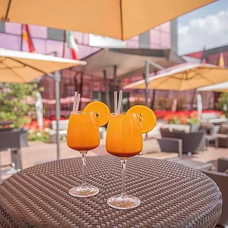 Hotell Montresor Tower 4*