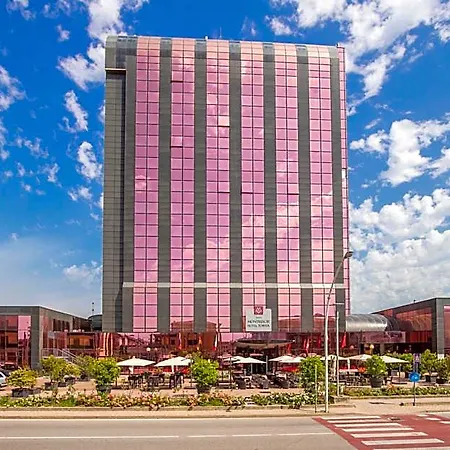 Montresor Tower Hotell