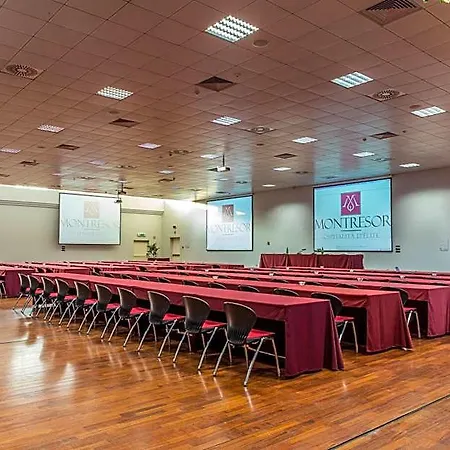 Hotell Montresor Tower 4*