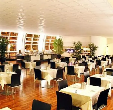 Hotell Montresor Tower
