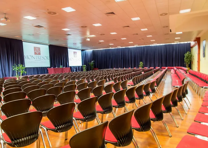 モントレソール タワー ホテル ブッソレンゴ