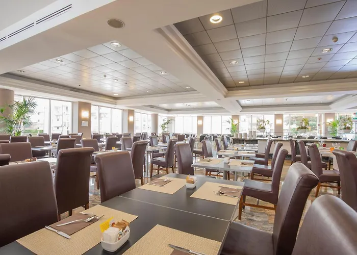 Montresor Tower Hotel 4*