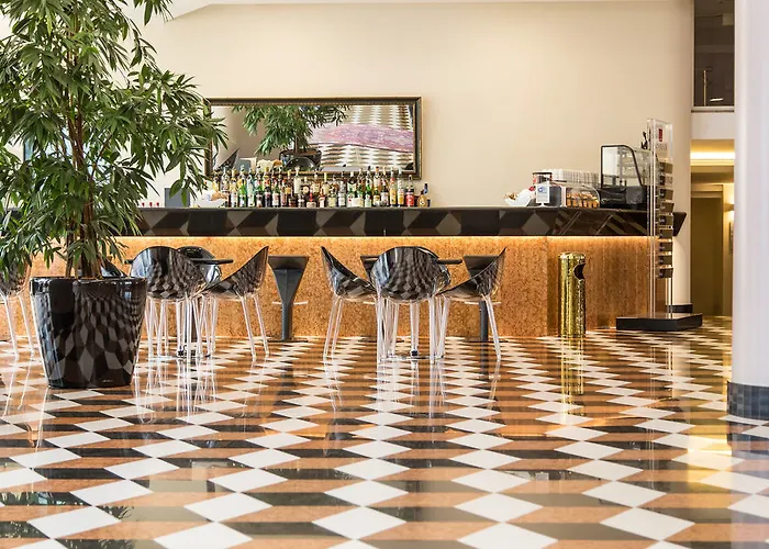 Montresor Tower Hotel 4*